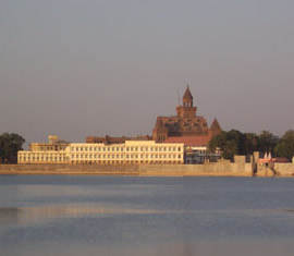 aina-mahal